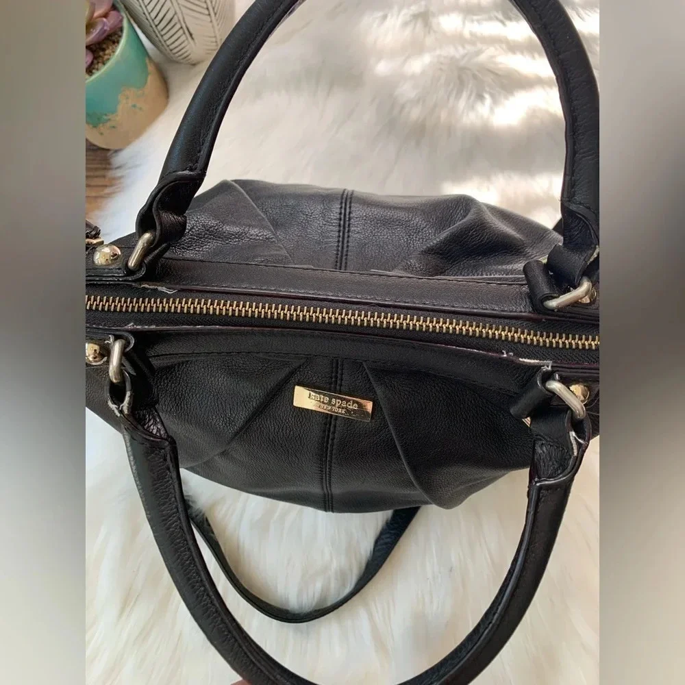 Kate Spade New York Matte Black Leather Bag Crossbody Zip Top Tote Handle Pleat